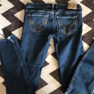 Hollister jeans 1R - BOGO JEANS